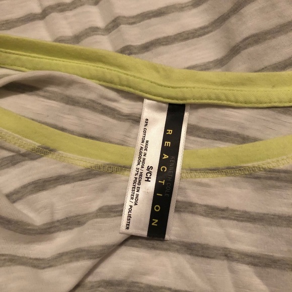 Kenneth Cole Reaction Striped Top - Picture 4 of 4